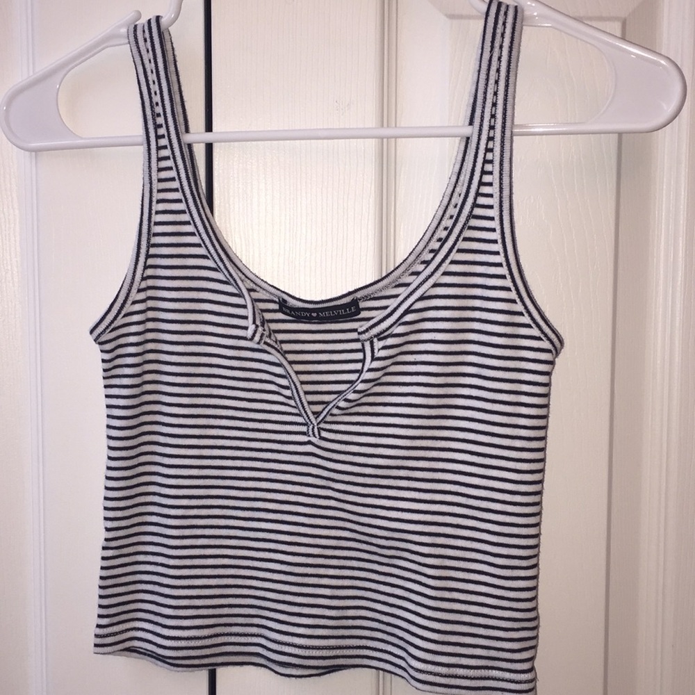 BM cropped tank